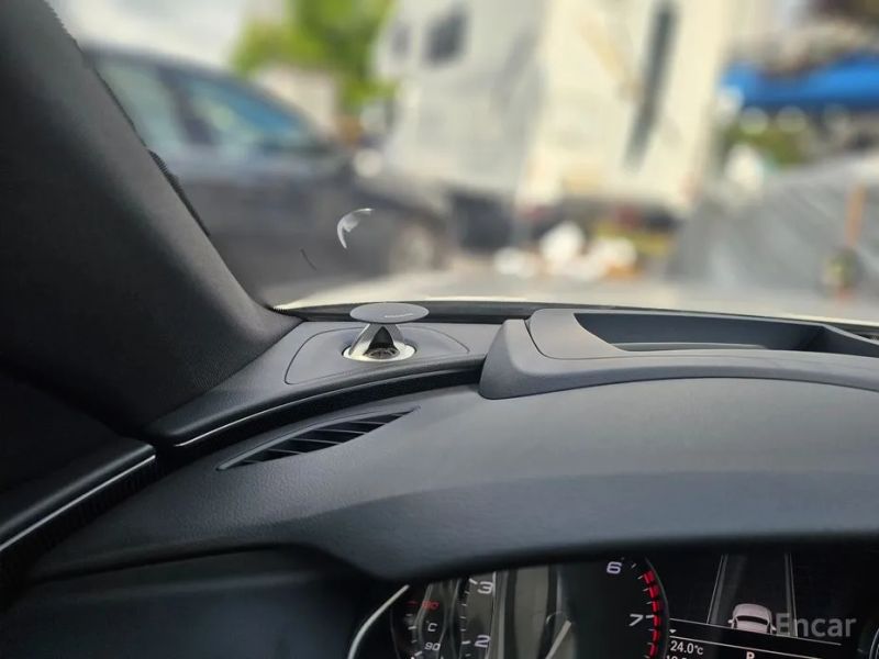 Audi S7