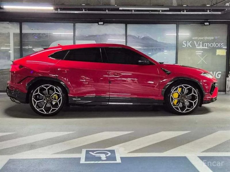 Lamborghini urus