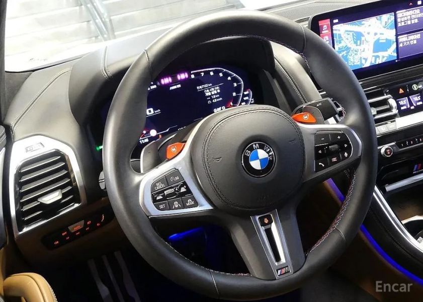 BMW M8