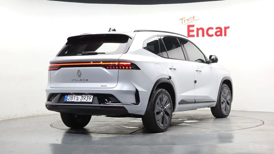 Renault-KoreaSamsung Grand Koleos