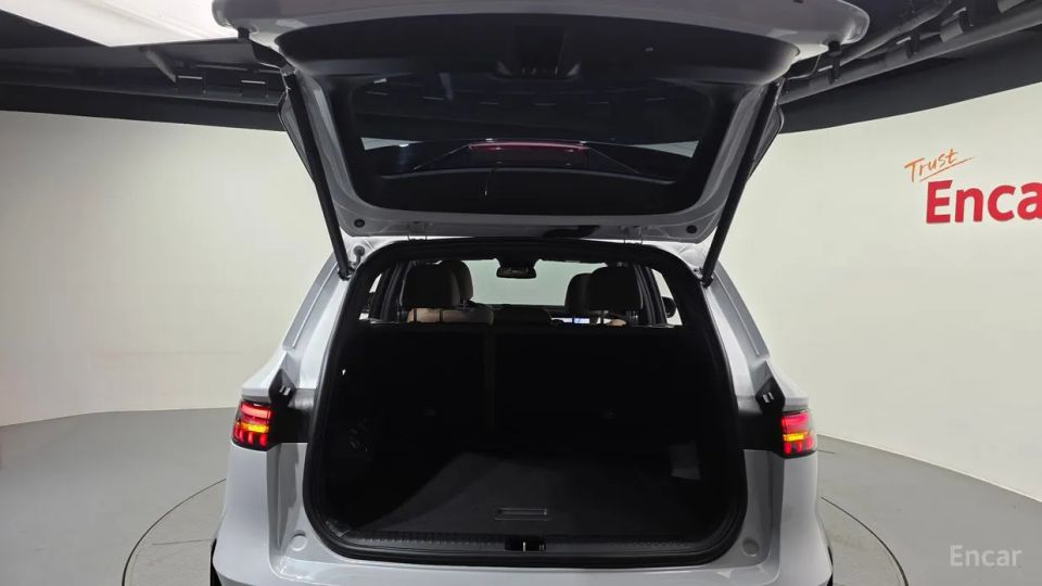 Renault-KoreaSamsung Grand Koleos