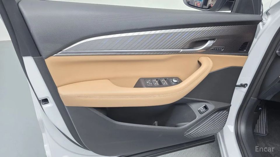 Renault-KoreaSamsung Grand Koleos