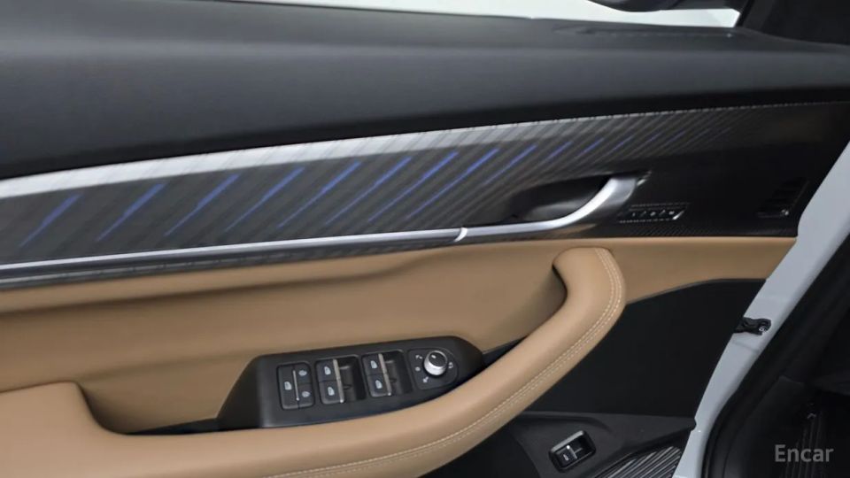 Renault-KoreaSamsung Grand Koleos