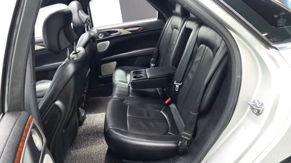 Lincoln MKZ