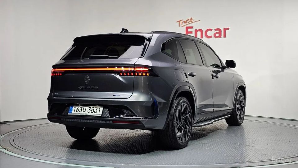 Renault-KoreaSamsung Grand Koleos