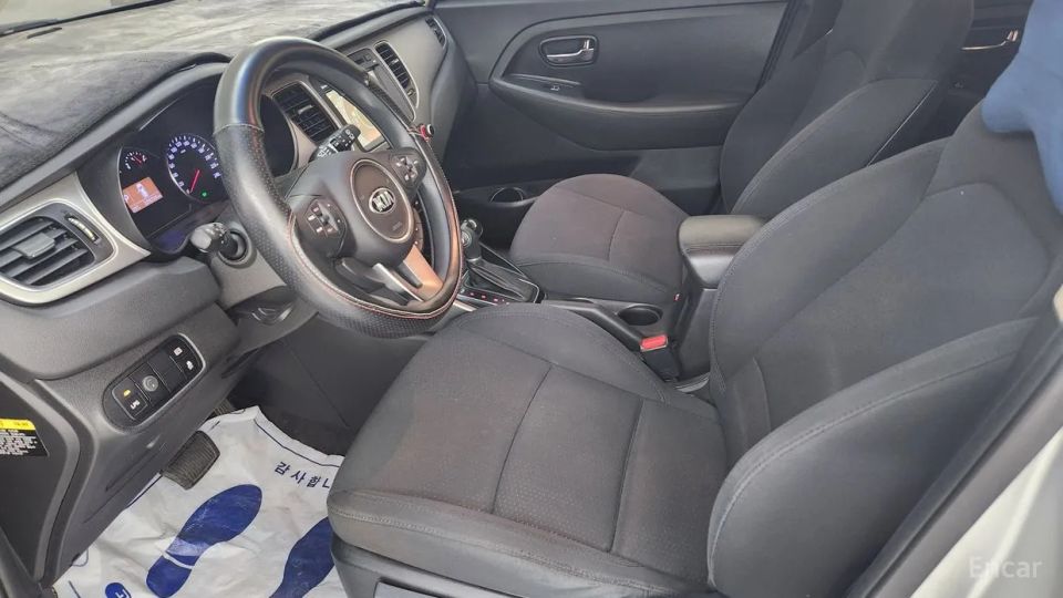 Kia Carens