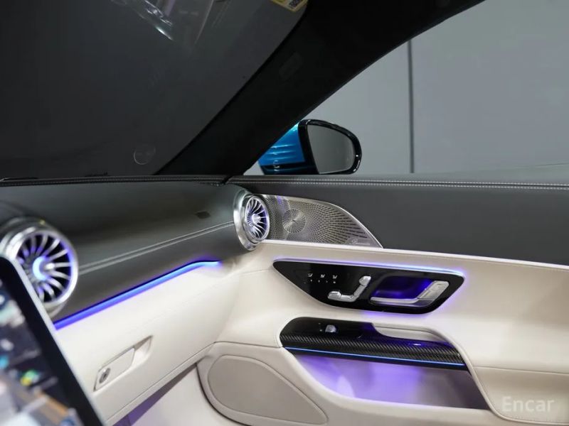 Mercedes-Benz SL-Class