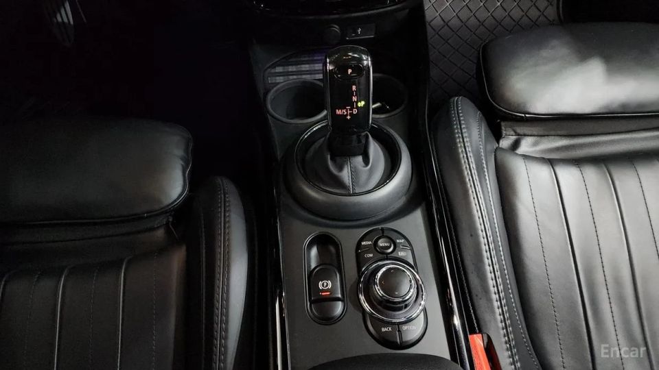 Mini clubman