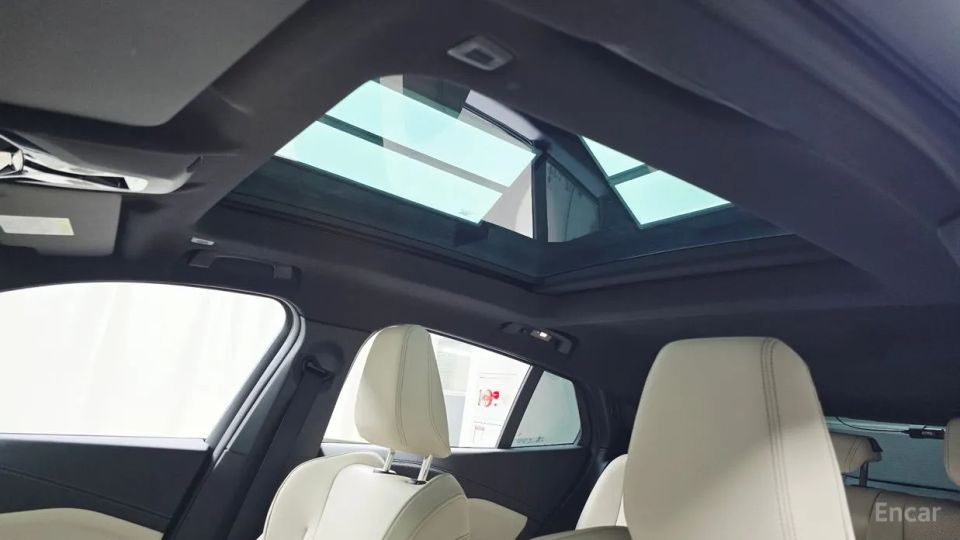 BMW IX2