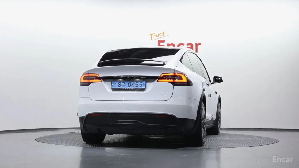 Tesla model-x