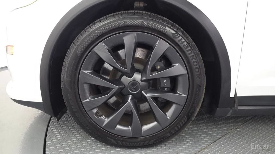 Tesla model-x
