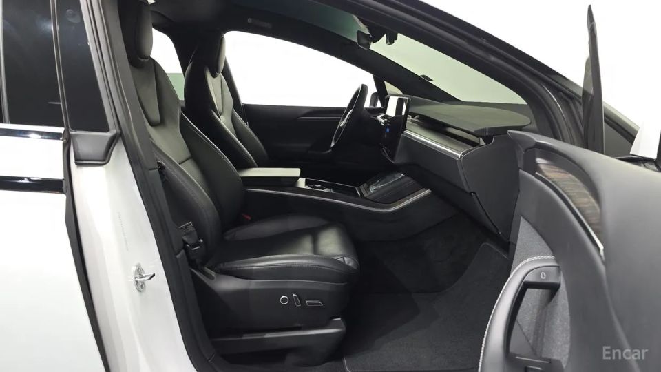 Tesla model-x