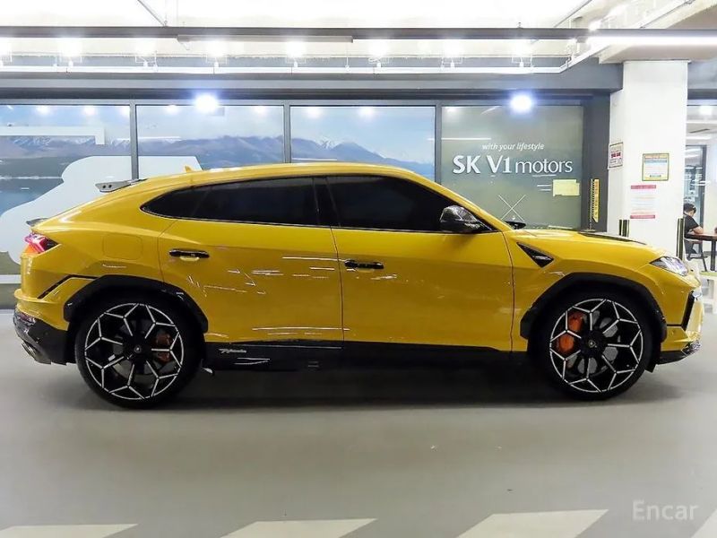 Lamborghini urus