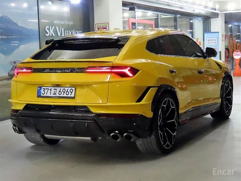 Lamborghini urus