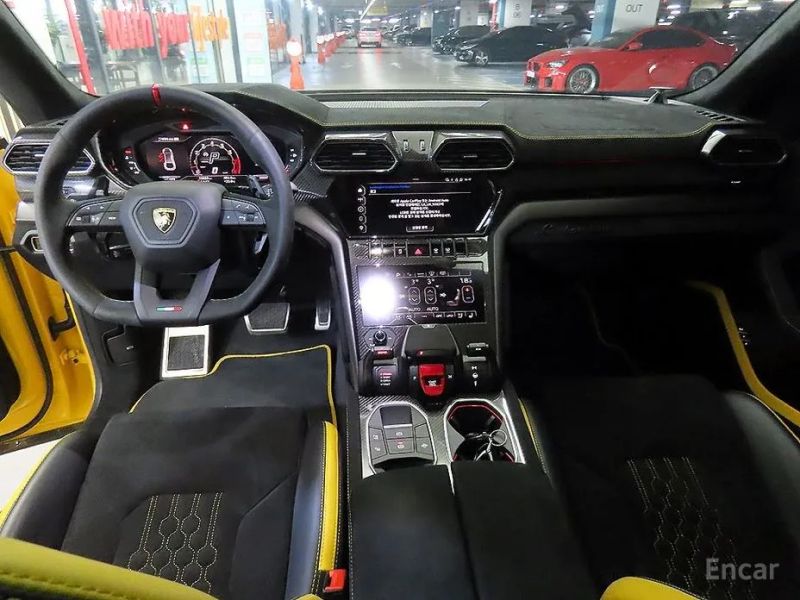 Lamborghini urus