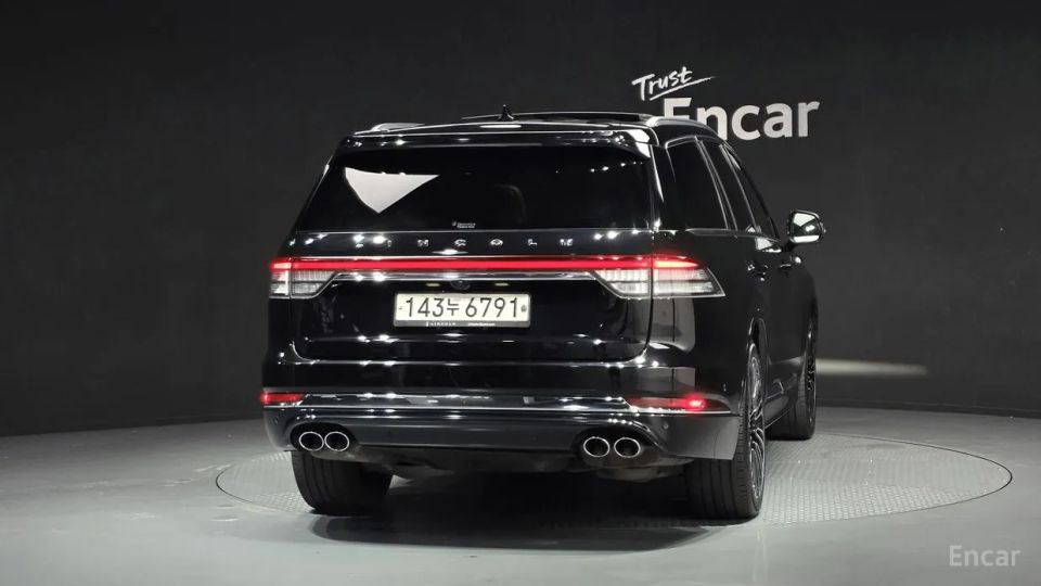 Lincoln Aviator
