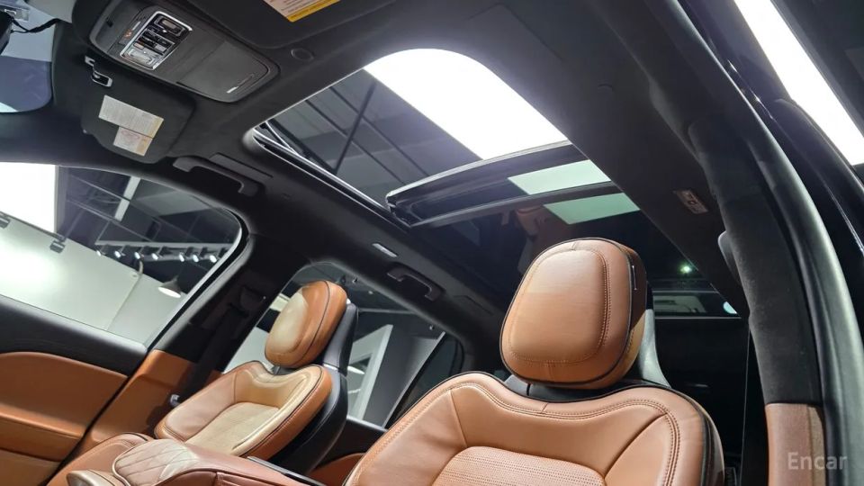 Lincoln Aviator