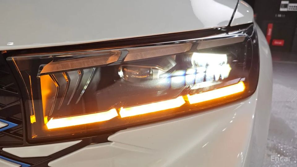 Renault-KoreaSamsung Grand Koleos
