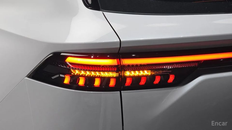 Renault-KoreaSamsung Grand Koleos