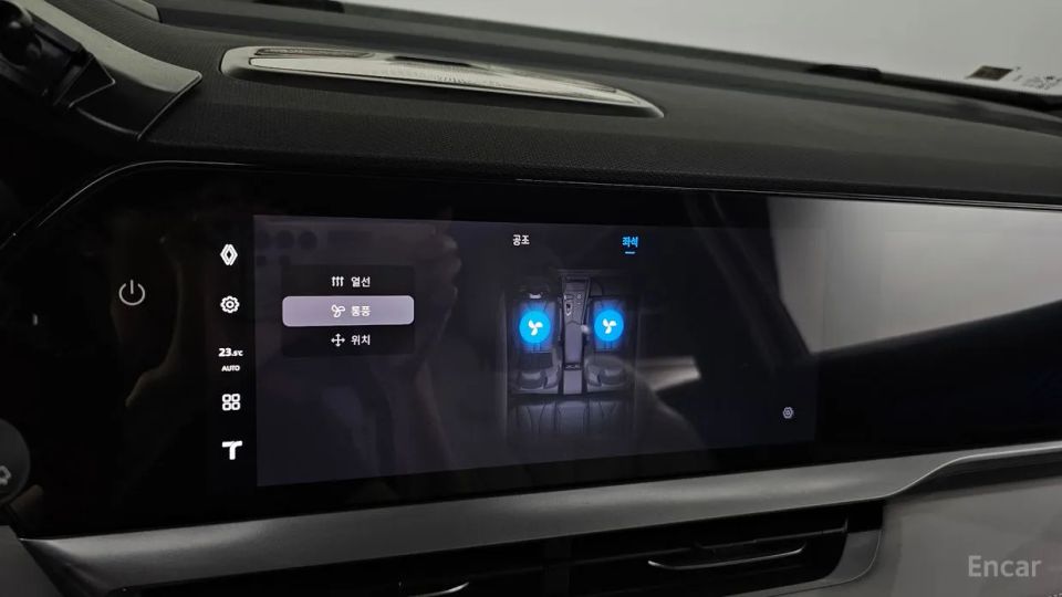 Renault-KoreaSamsung Grand Koleos