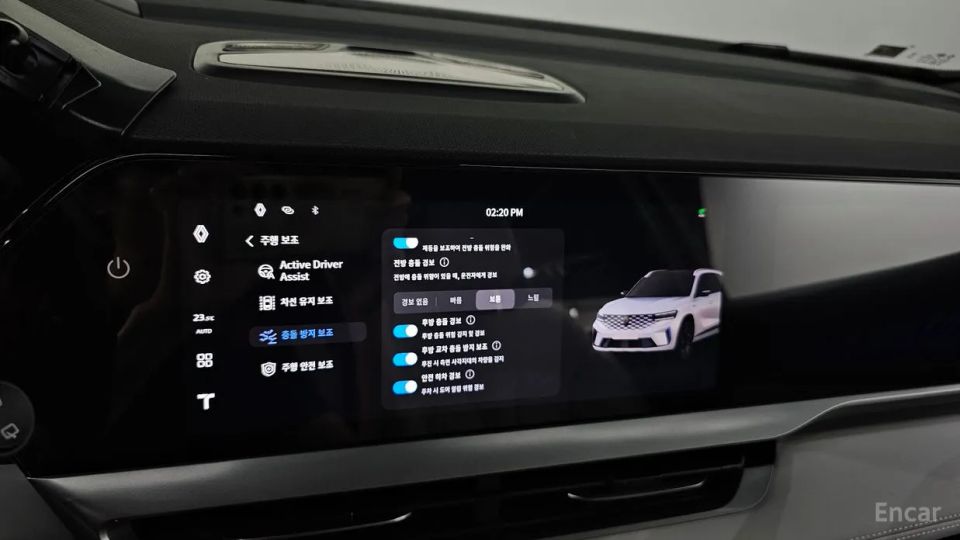 Renault-KoreaSamsung Grand Koleos
