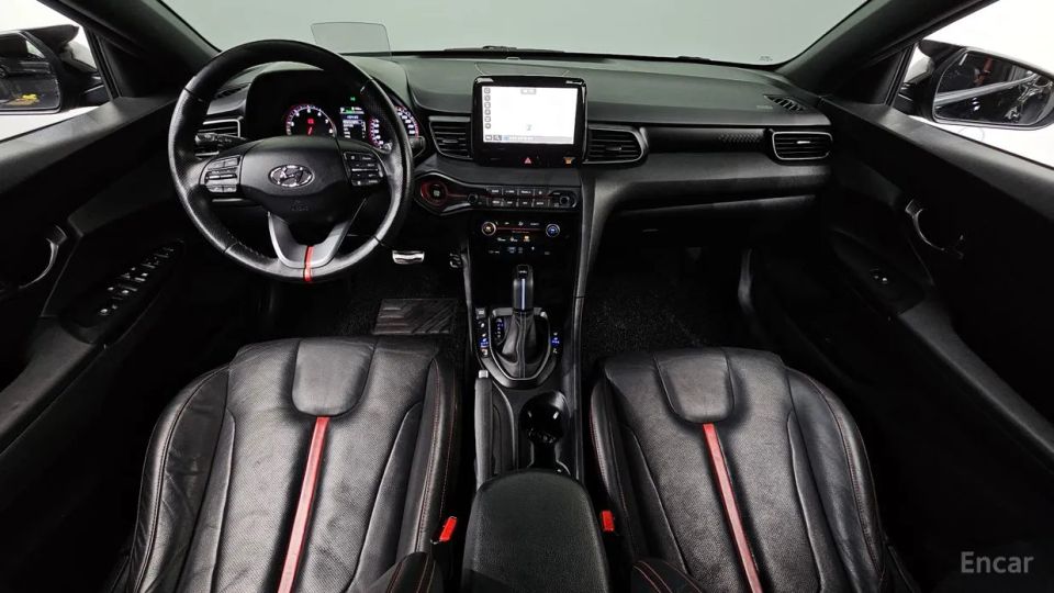 Hyundai Veloster