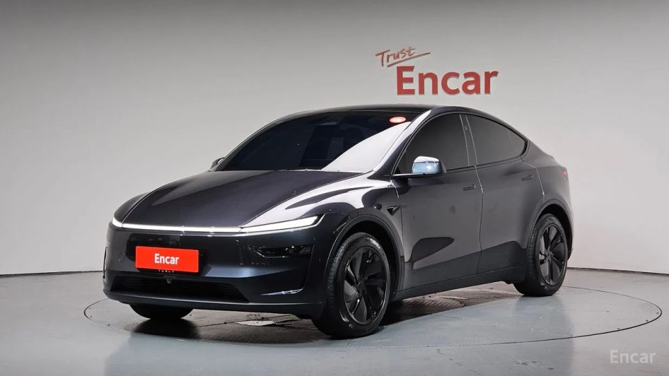 Tesla model-y