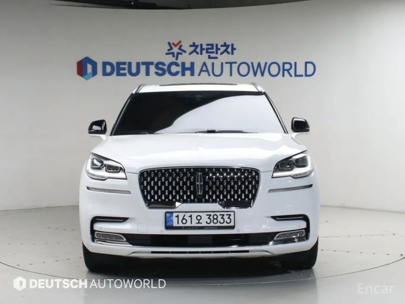 Lincoln Aviator