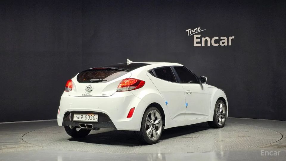 Hyundai Veloster