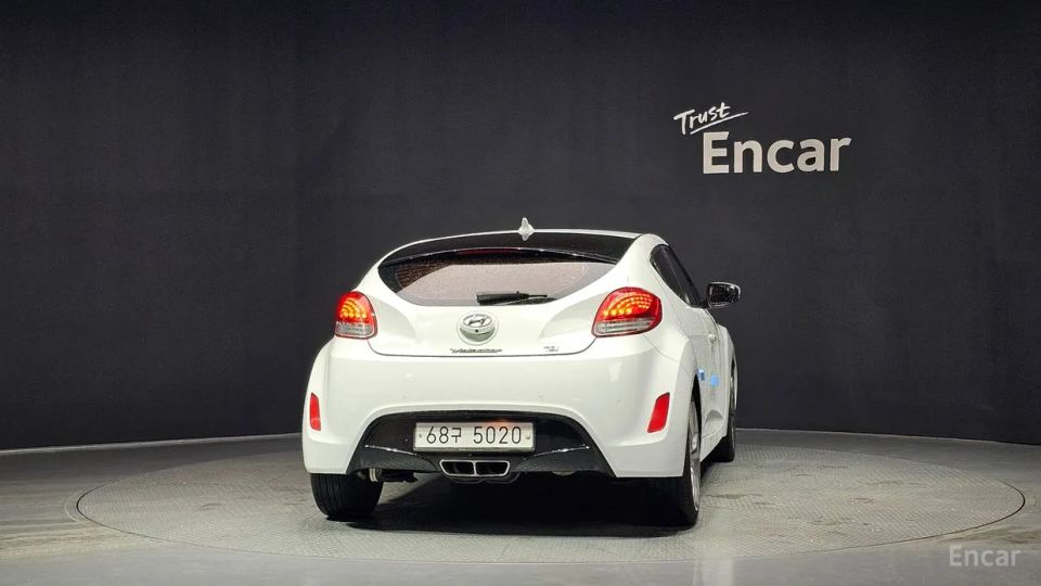 Hyundai Veloster