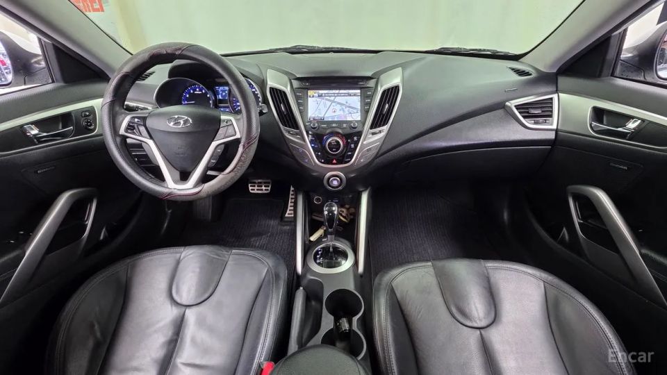 Hyundai Veloster