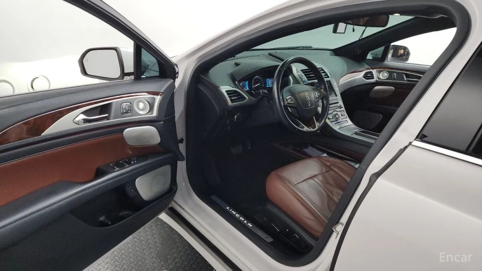 Lincoln MKZ