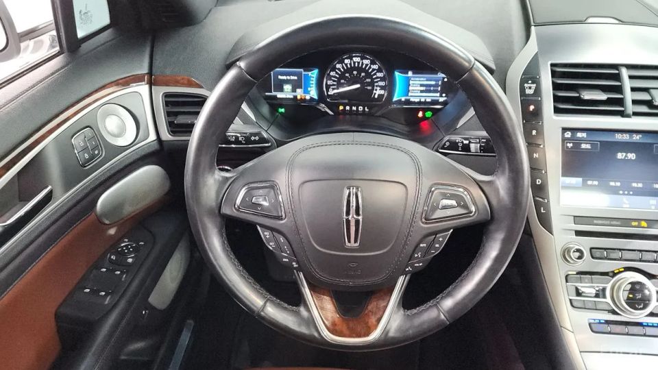 Lincoln MKZ