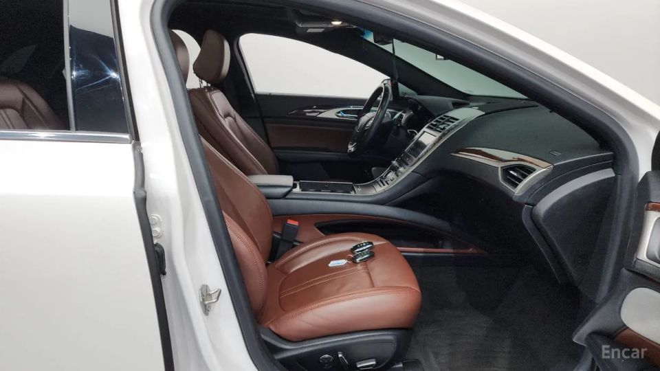 Lincoln MKZ