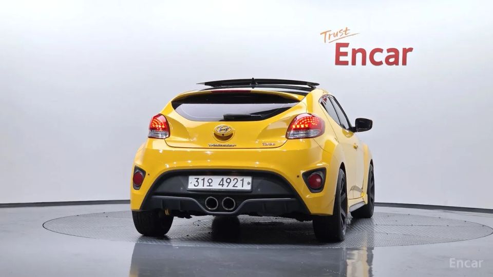 Hyundai Veloster