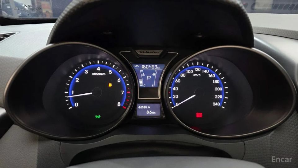 Hyundai Veloster