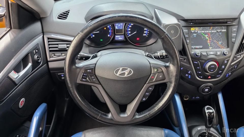 Hyundai Veloster