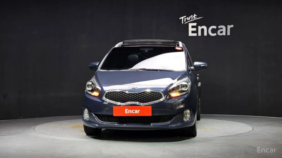 Kia Carens