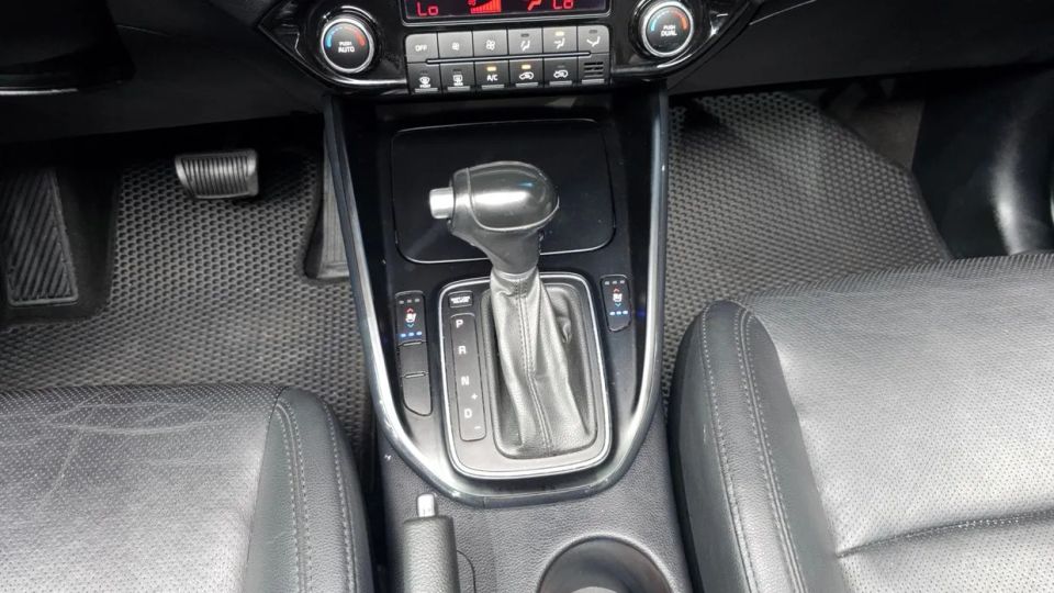 Kia Carens