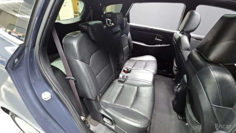 Kia Carens