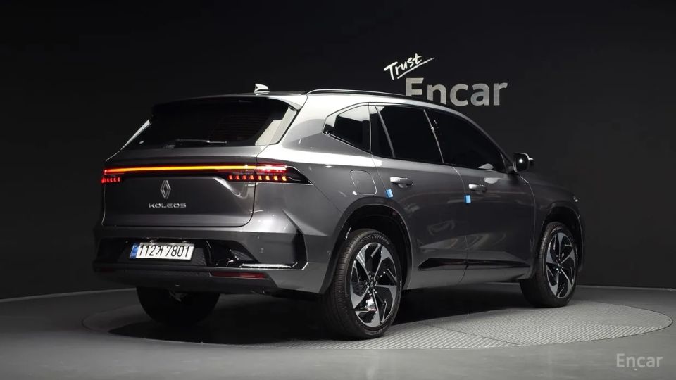 Renault-KoreaSamsung Grand Koleos