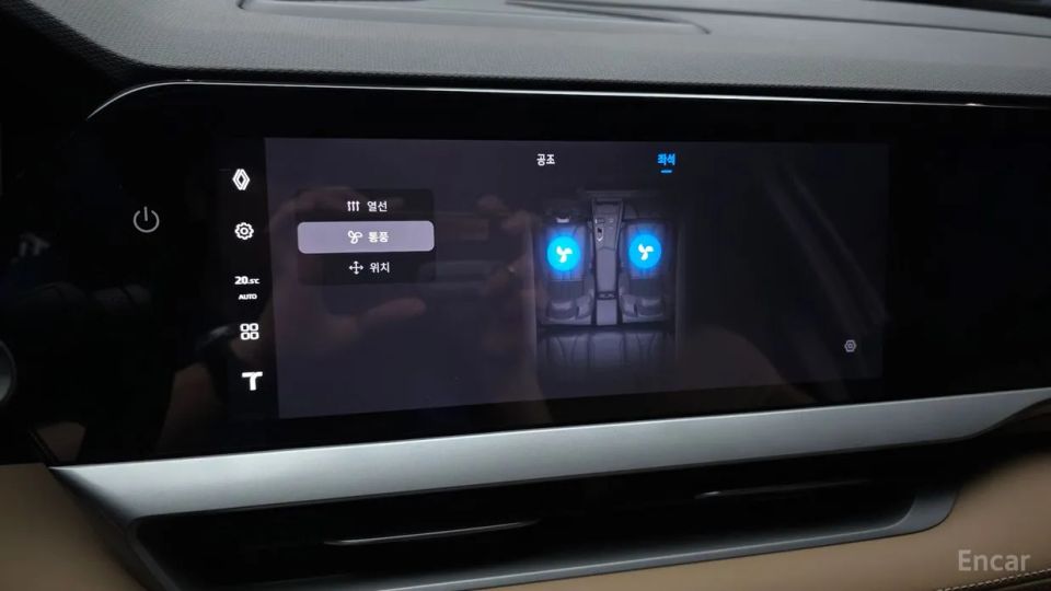 Renault-KoreaSamsung Grand Koleos