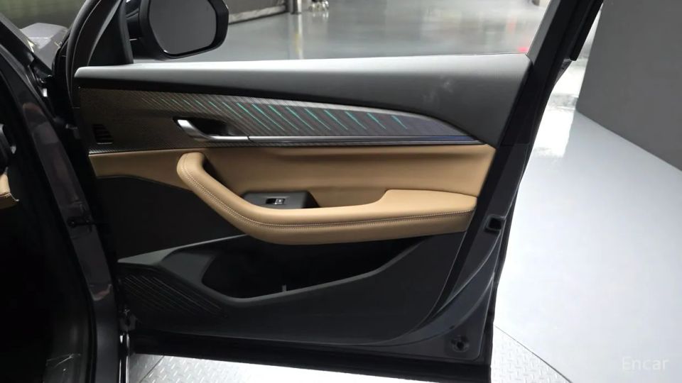 Renault-KoreaSamsung Grand Koleos