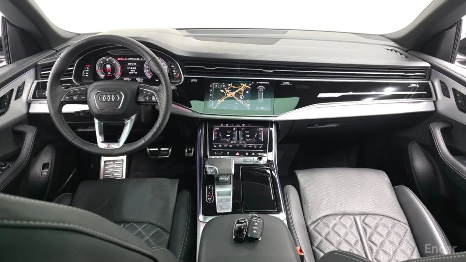 Audi Q8