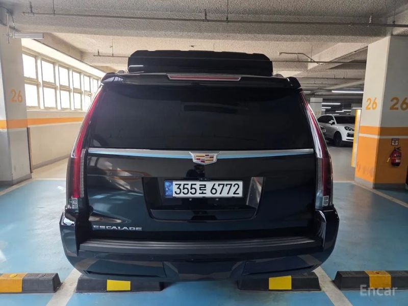 Cadillac Escalade