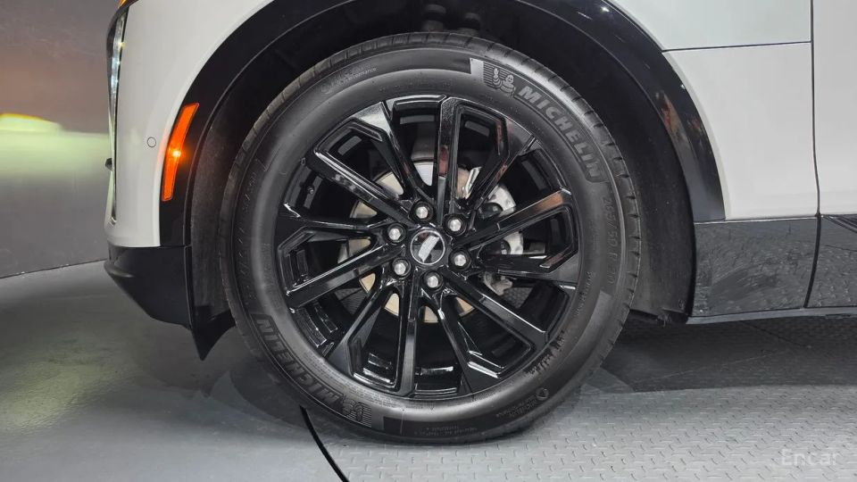 Cadillac Lyriq