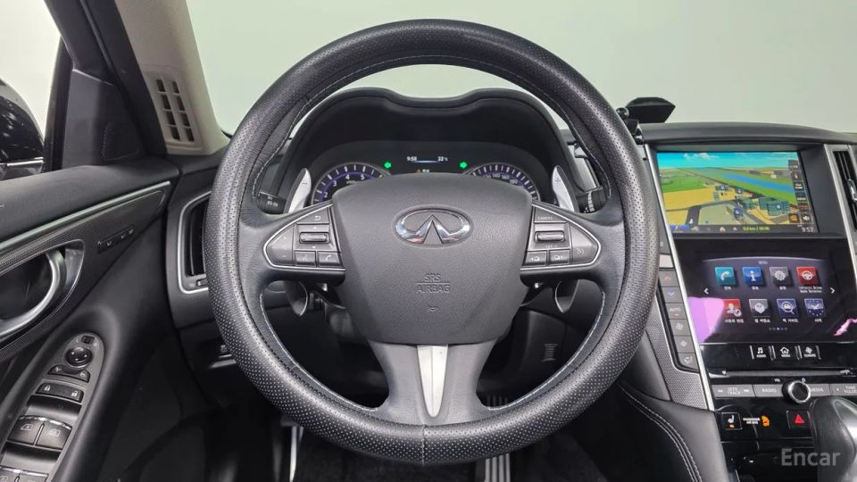 Infiniti Q50