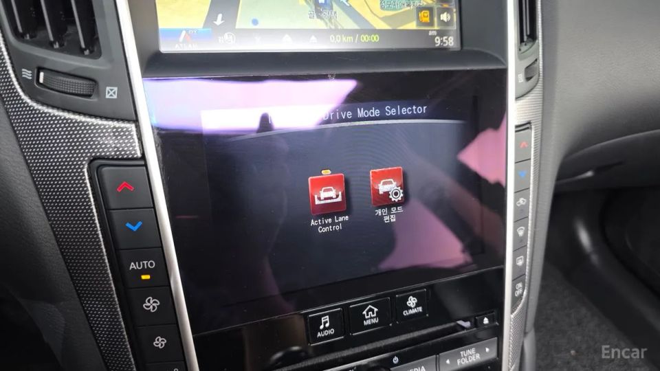 Infiniti Q50