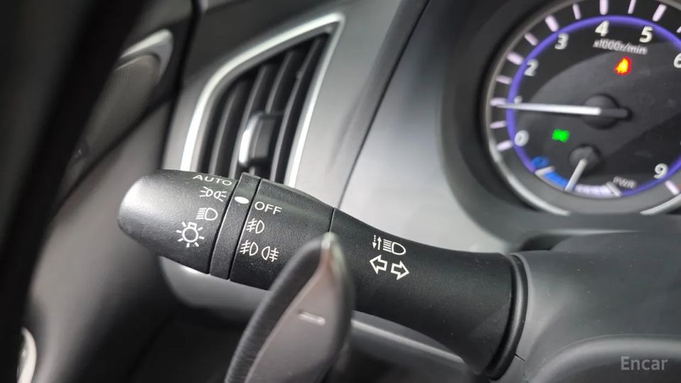 Infiniti Q50