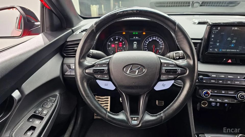 Hyundai Veloster